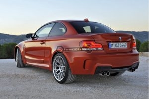 BMW Series1 2011 300x200 دفترچه راهنمای بی ام و سری 1 مدل 2011