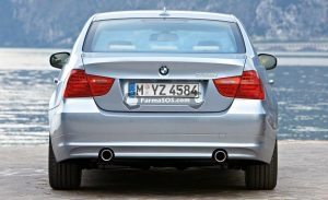 BMW Series3 Sedan 2009 300x183 دفترچه راهنمای بی ام و سری 3 سدان مدل 2009